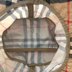 Burberry Golf Bucket Hat
